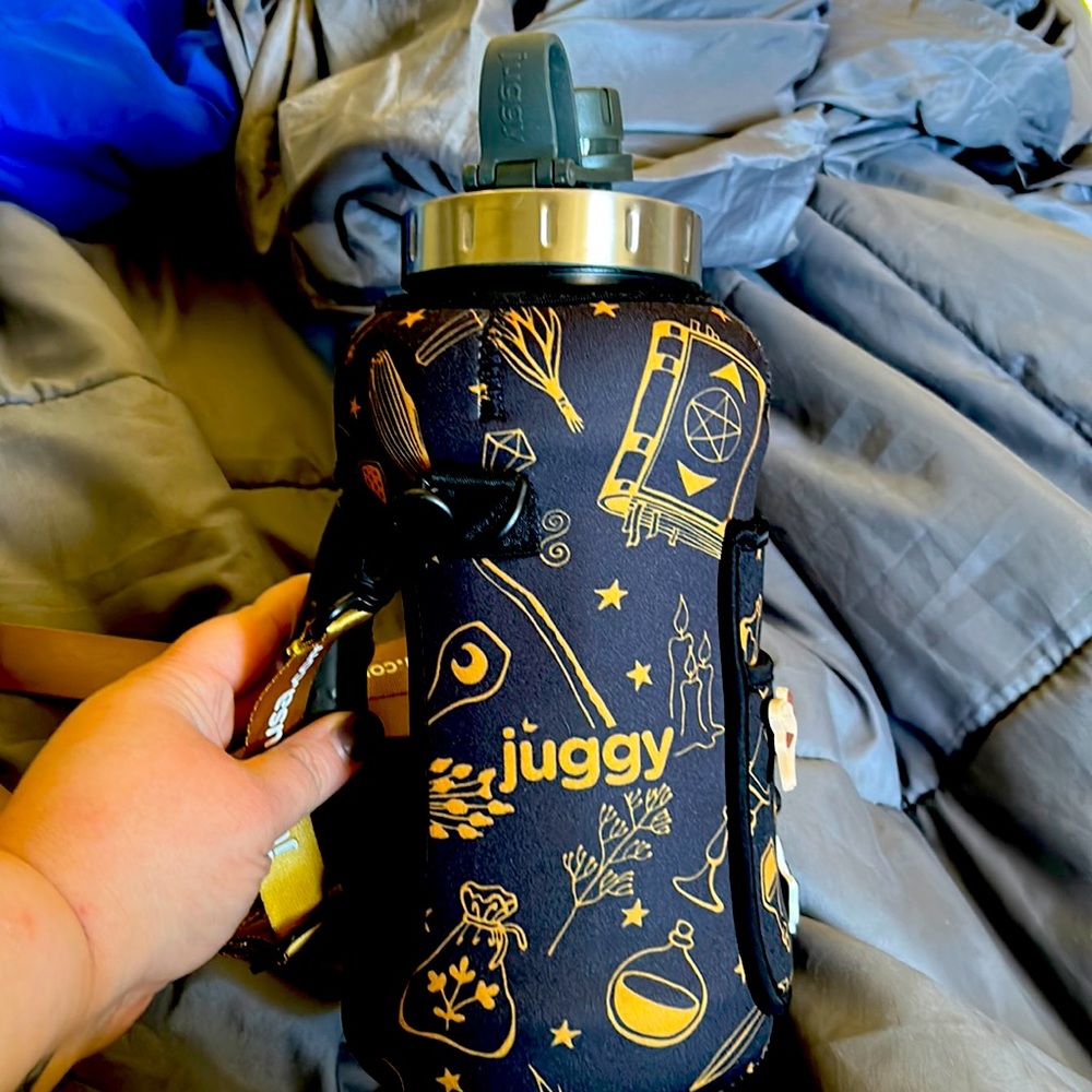 Juggy witchy themed bottle and sleeve